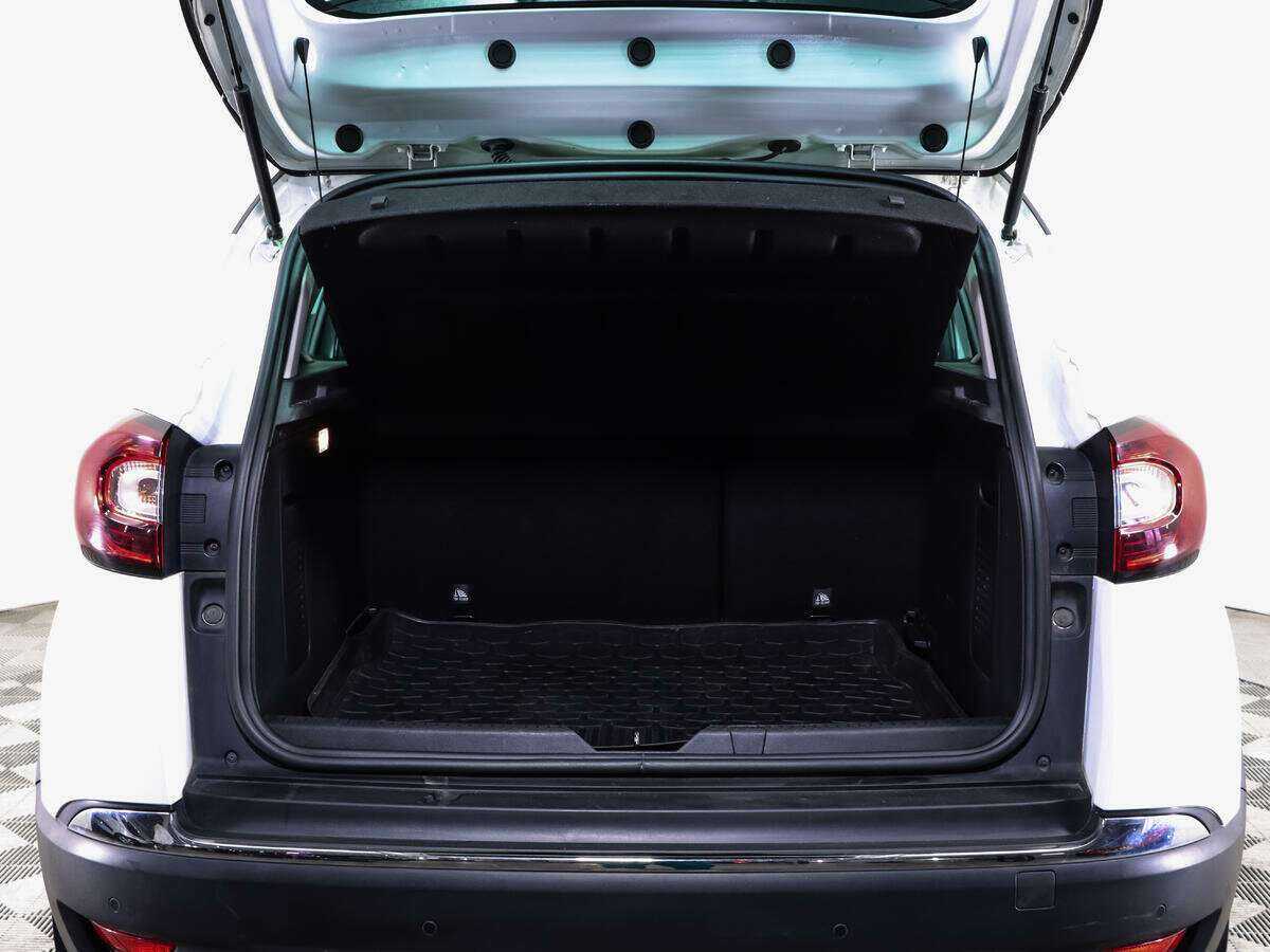 Renault Kaptur 2016 года с пробегом. Фото: #14