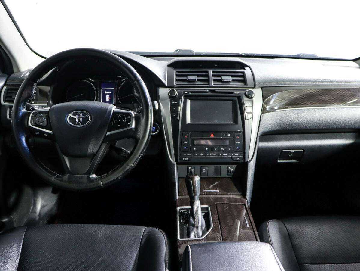 Toyota Camry 2016 года с пробегом. Фото: #8