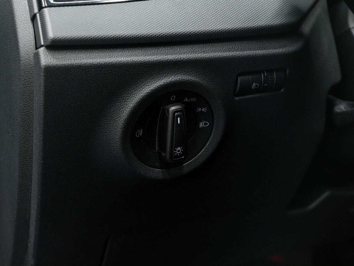 Skoda Rapid 2021 года с пробегом. Фото: #16