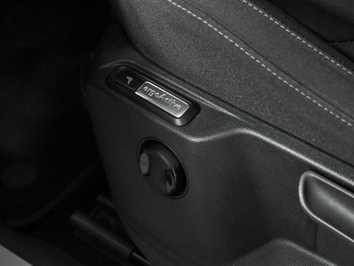 Volkswagen Tiguan 2018 года с пробегом. Фото: #9