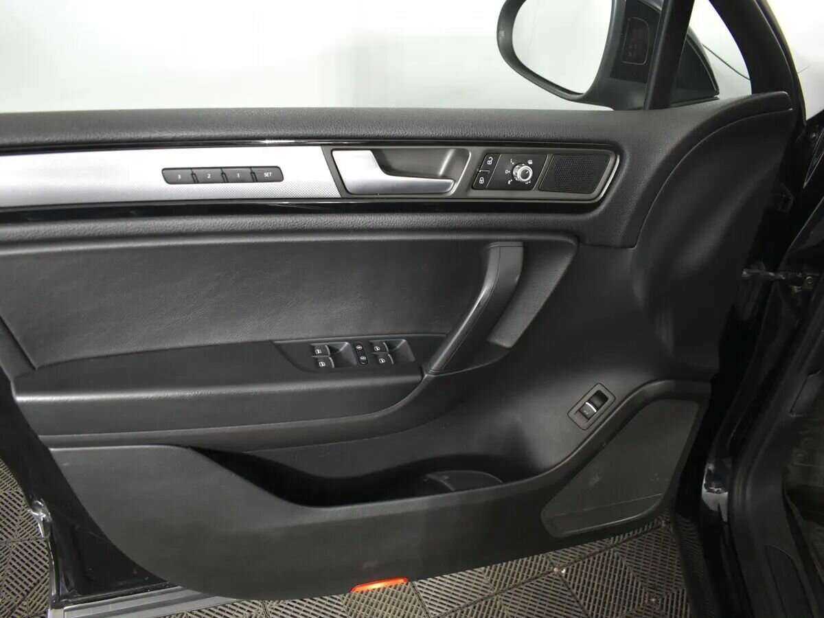 Volkswagen Touareg 2014 года с пробегом. Фото: #14