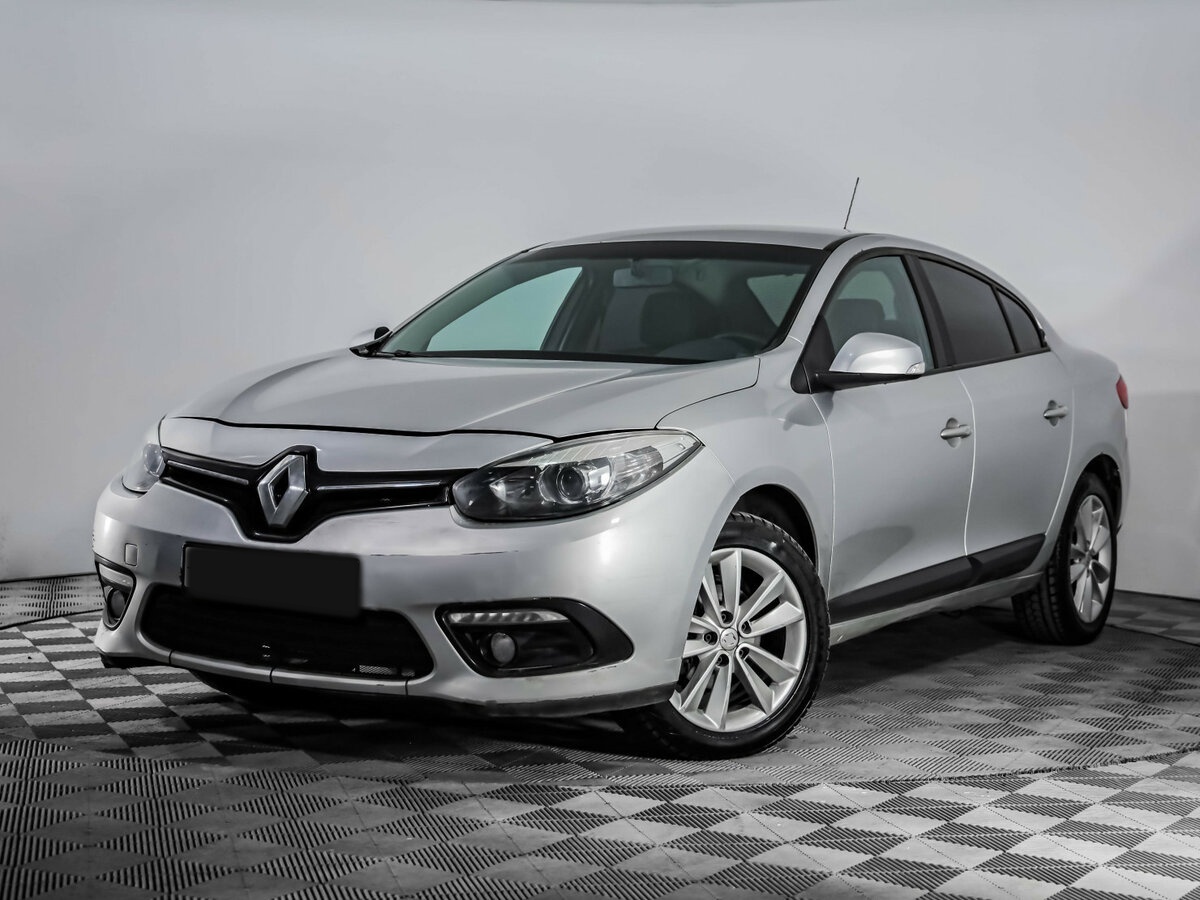 Renault Fluence 2014 года с пробегом. Посмотреть фото