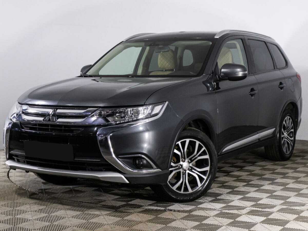 Mitsubishi Outlander 2018 года с пробегом. Посмотреть фото