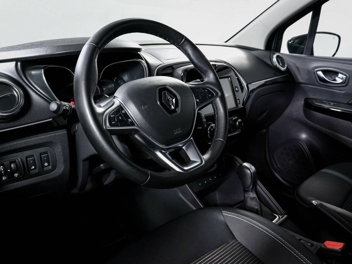 Renault Kaptur 2021 года с пробегом. Фото: #13