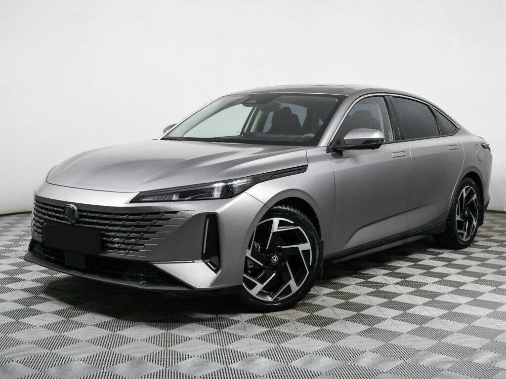 Changan Lamore 2023 года с пробегом. Посмотреть фото