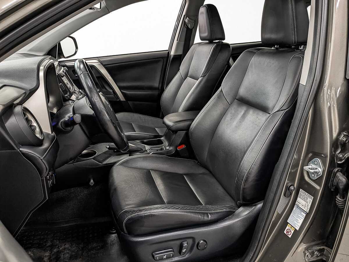 Toyota RAV4 2014 года с пробегом. Фото: #19