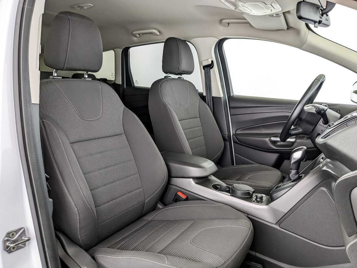 Ford Kuga 2016 года с пробегом. Фото: #17