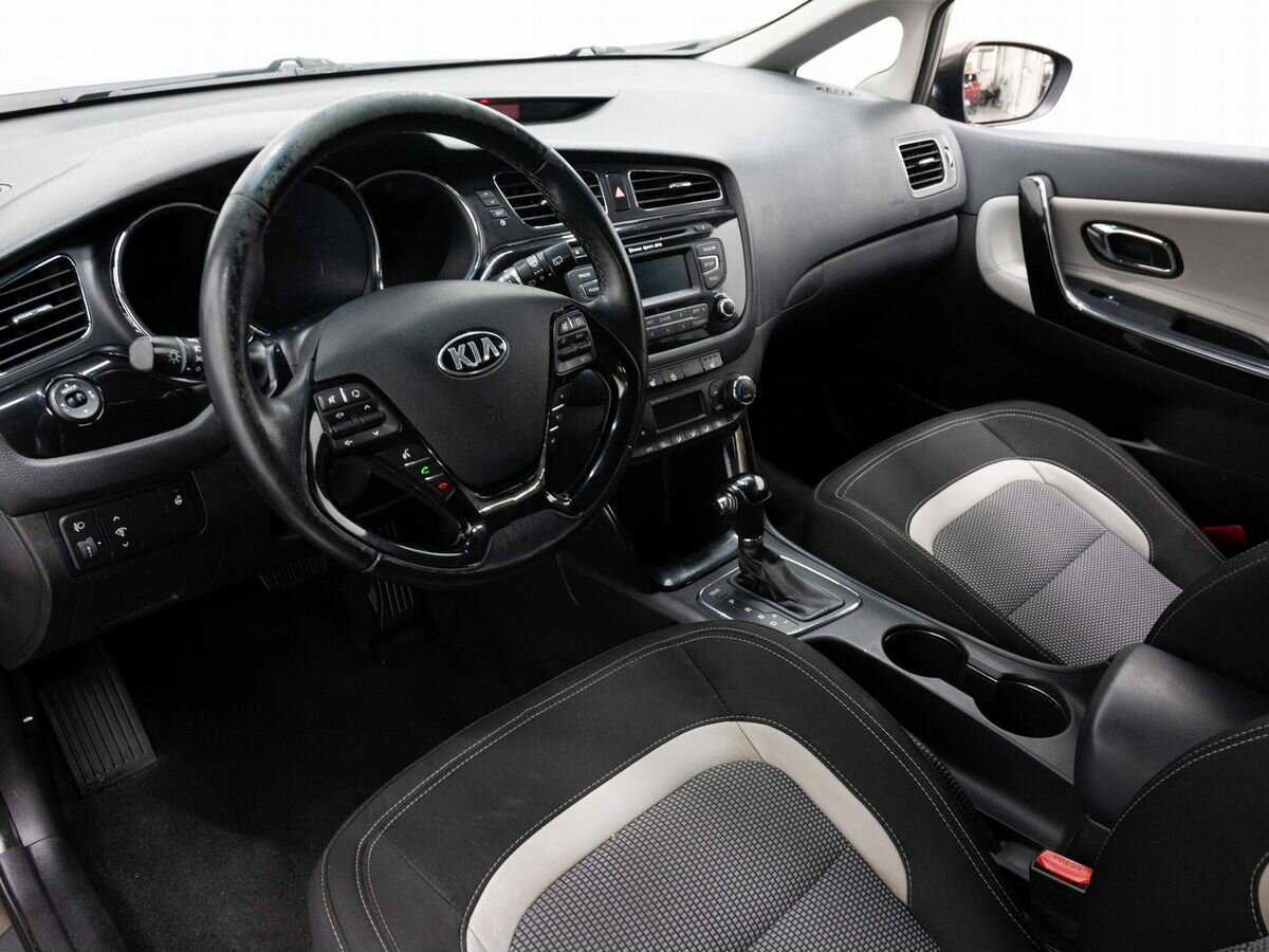 Kia Ceed 2013 года с пробегом. Фото: #6