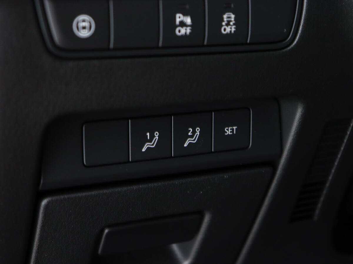 Mazda 3 2019 года с пробегом. Фото: #16