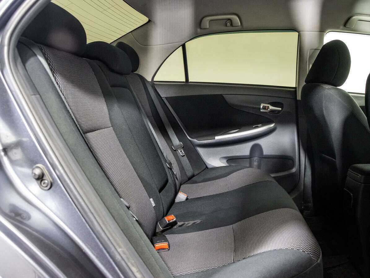 Toyota Corolla 2012 года с пробегом. Фото: #12