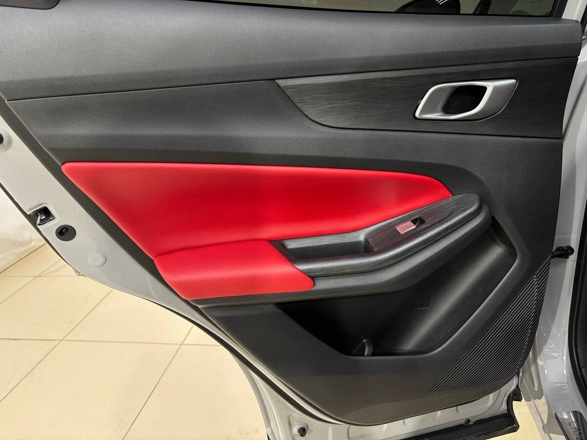 Changan UNI-S (CS55 Plus) 2024 года с пробегом. Фото: #12