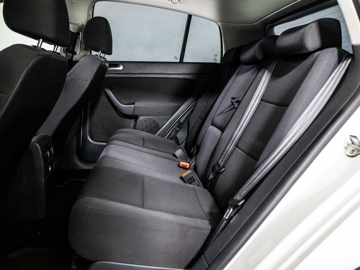 Volkswagen Golf Plus 2013 года с пробегом. Фото: #9