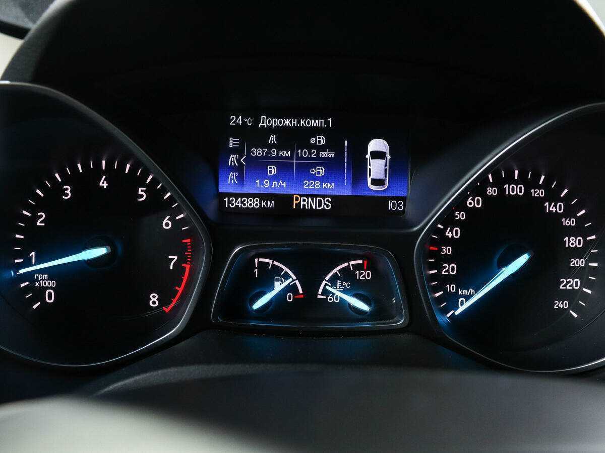 Ford Kuga 2017 года с пробегом. Фото: #8