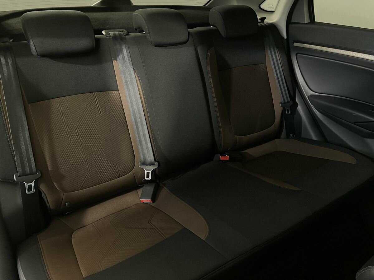 Lada (ВАЗ) Vesta 2018 года с пробегом. Фото: #14