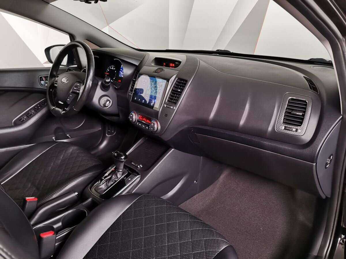 Kia Cerato 2017 года с пробегом. Фото: #9