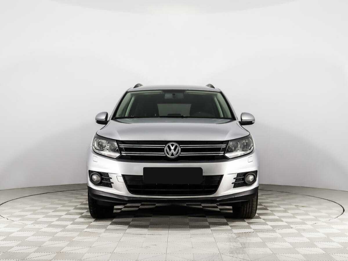 Volkswagen Tiguan 2012 года с пробегом. Фото: #1