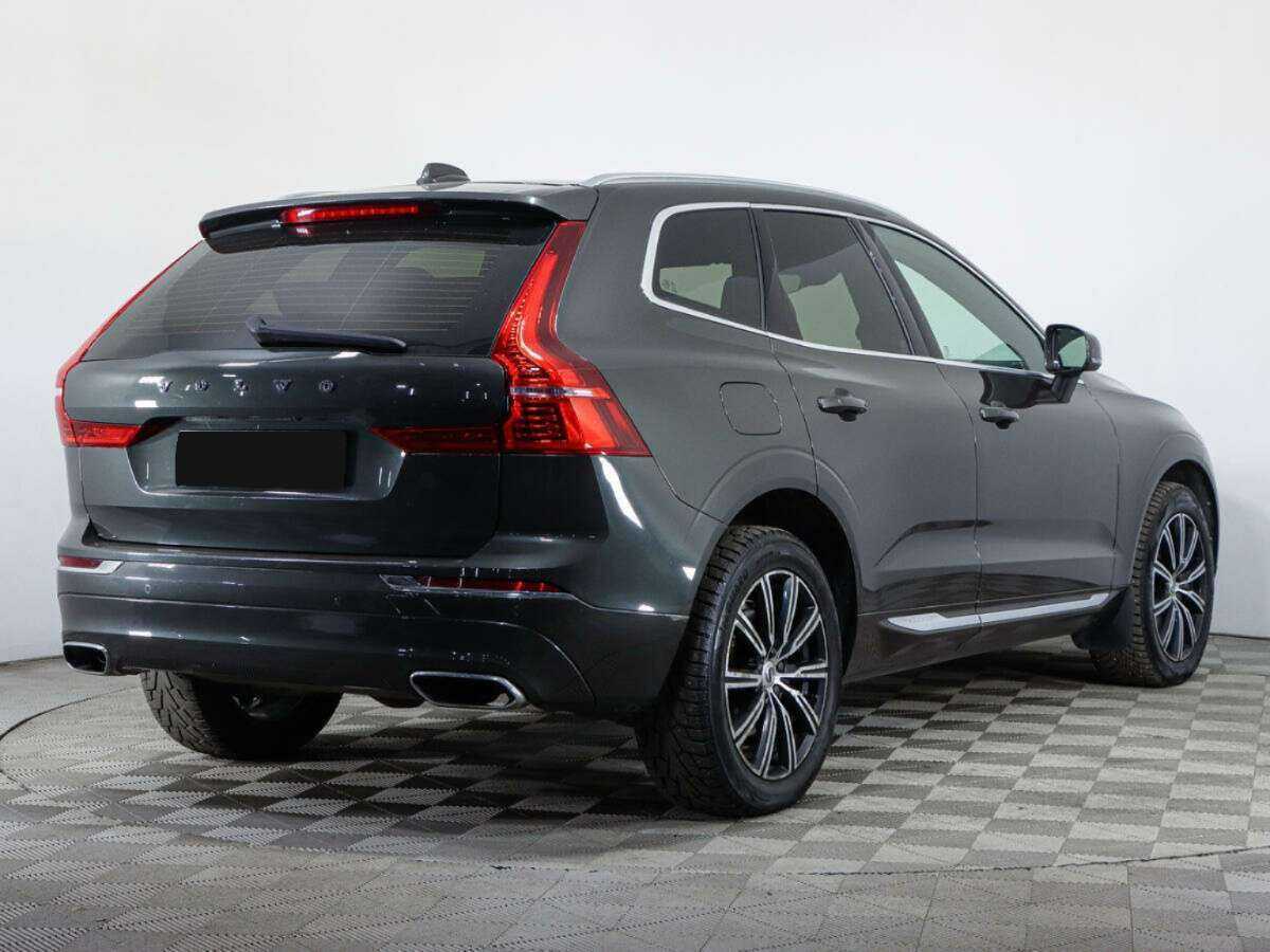 Volvo XC60 2018 года с пробегом. Фото: #3