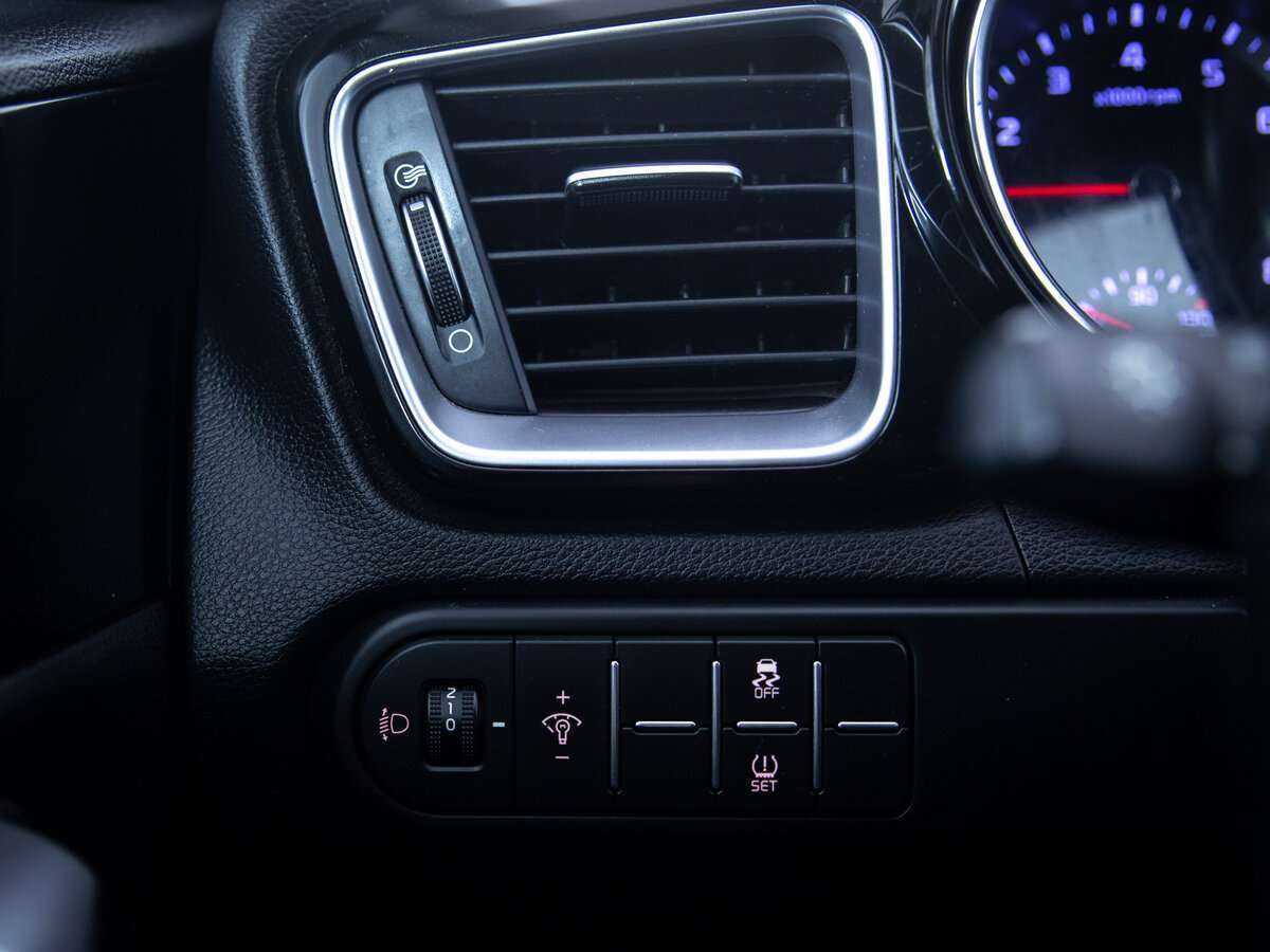 Kia Ceed 2020 года с пробегом. Фото: #16