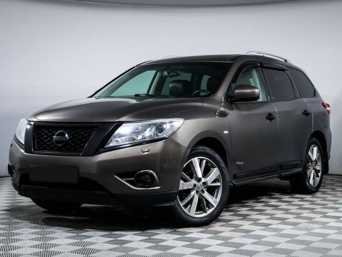 Nissan Pathfinder 2015 года с пробегом. Посмотреть фото