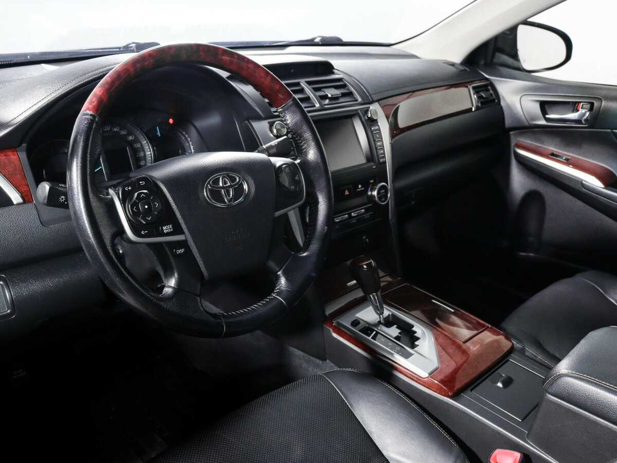 Toyota Camry 2012 года с пробегом. Фото: #13