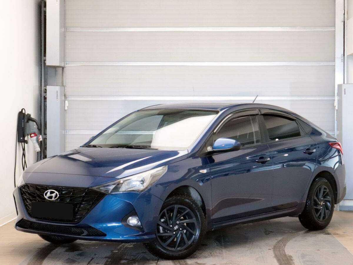 Hyundai Solaris 2021 года с пробегом. Посмотреть фото