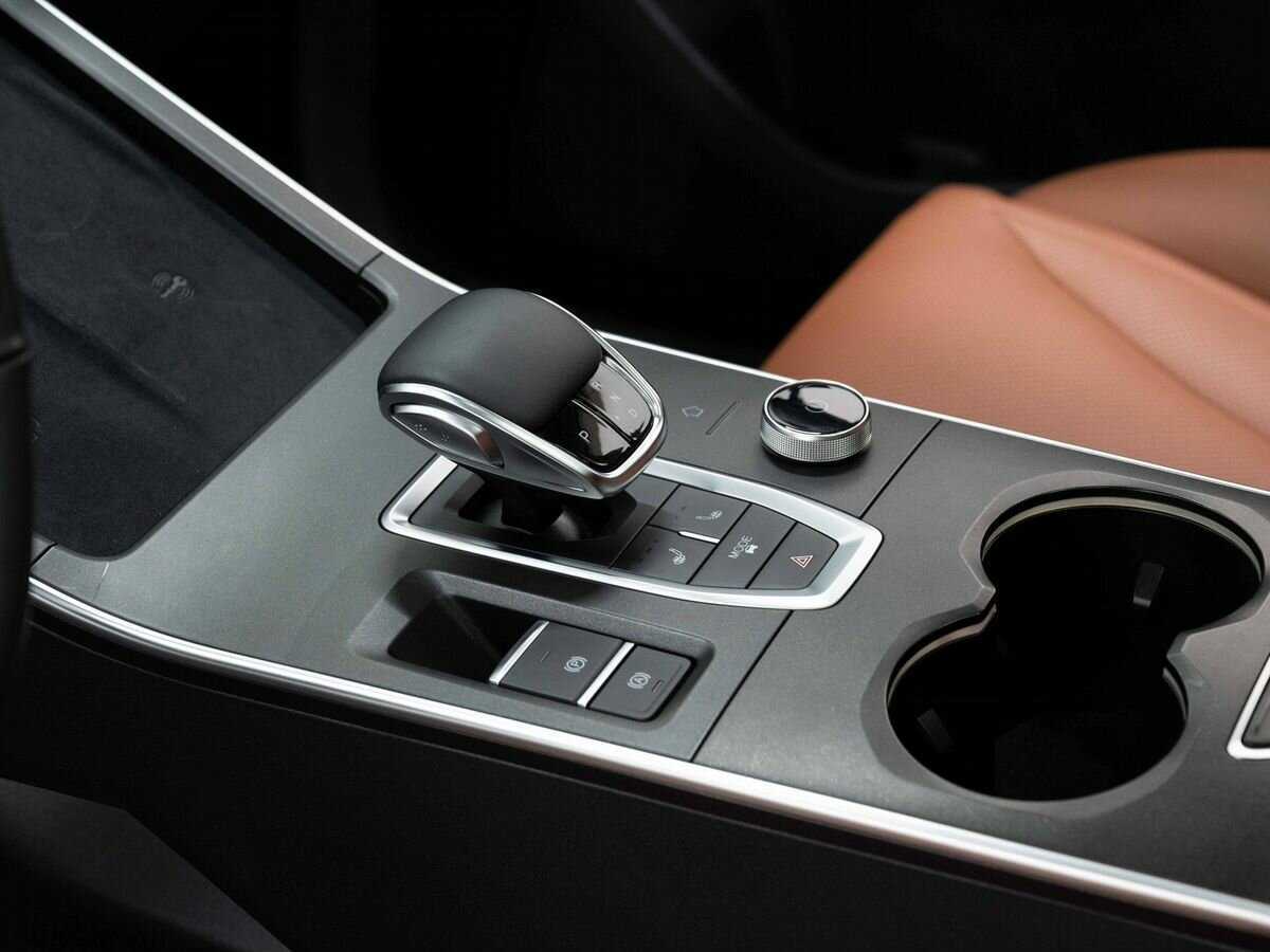 OMODA C5 2022 года с пробегом. Фото: #18