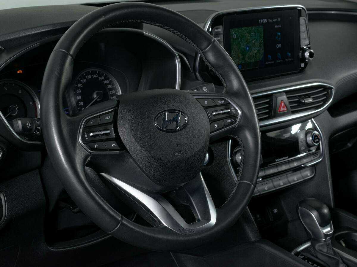 Hyundai Santa Fe 2019 года с пробегом. Фото: #10