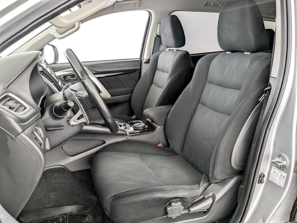 Mitsubishi Pajero Sport 2018 года с пробегом. Фото: #19