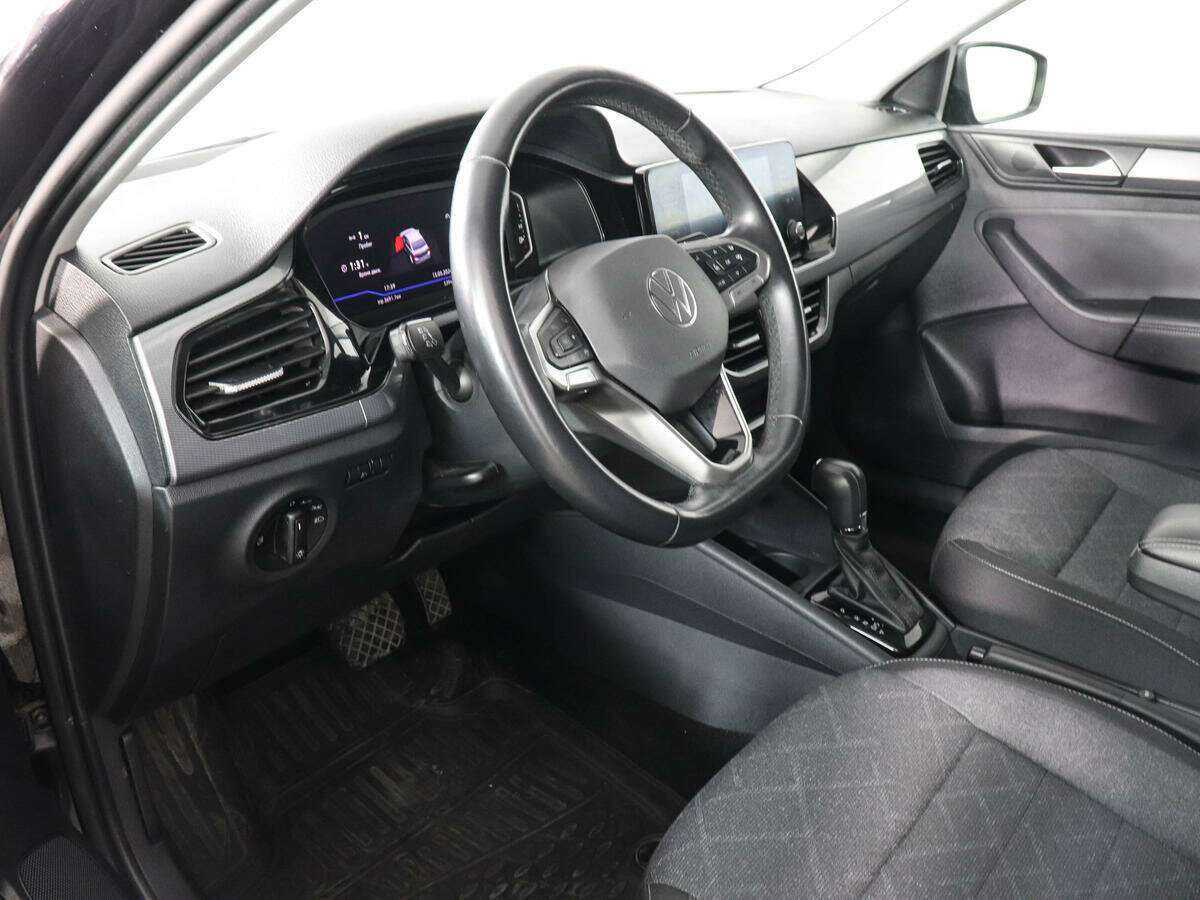 Volkswagen Polo 2021 года с пробегом. Фото: #8