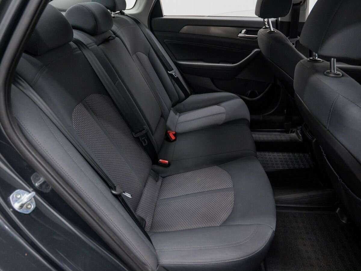 Hyundai Sonata 2017 года с пробегом. Фото: #9