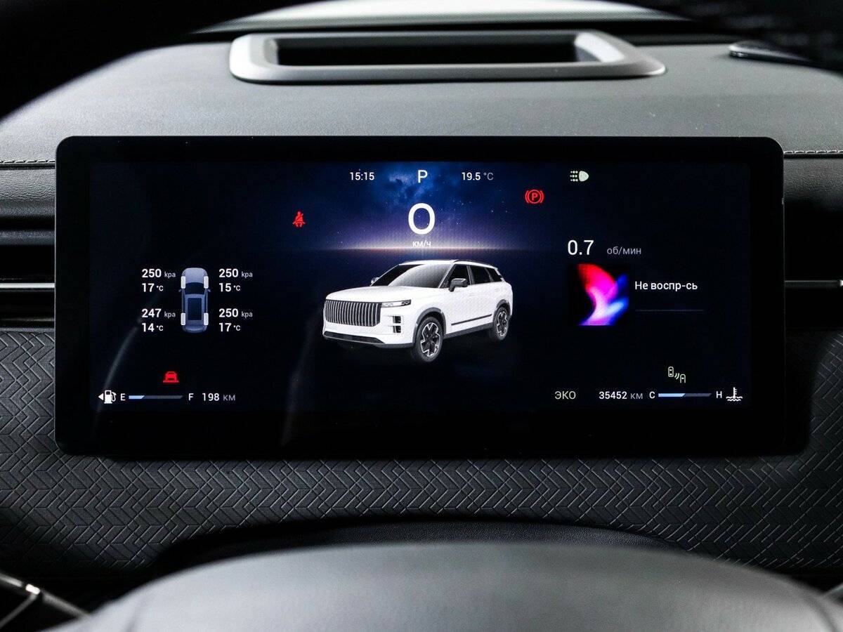 Jaecoo J7 2023 года с пробегом. Фото: #9