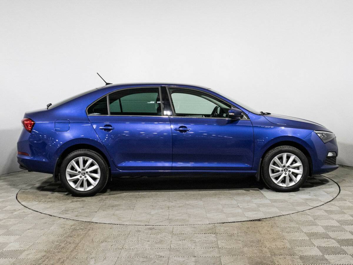 Skoda Rapid 2021 года с пробегом. Фото: #3