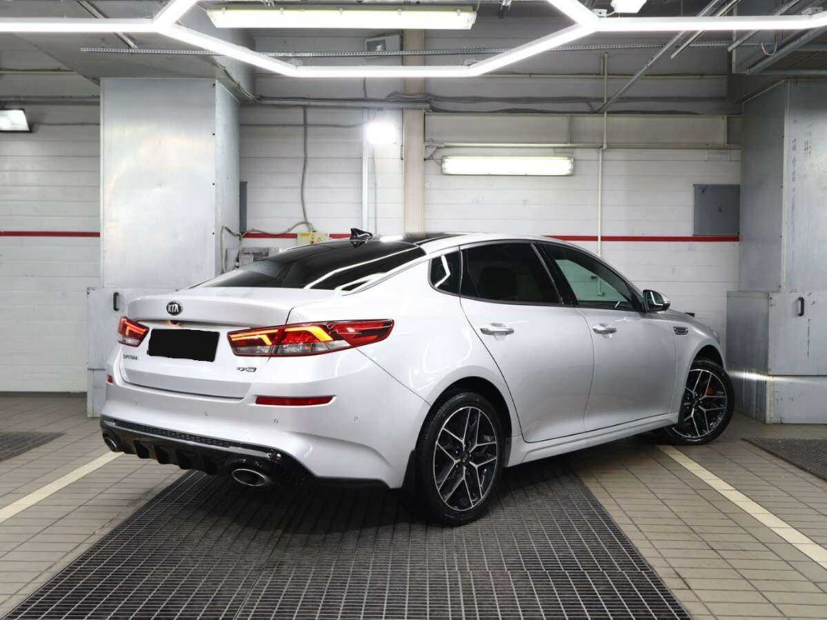 Kia Optima 2018 года с пробегом. Фото: #3