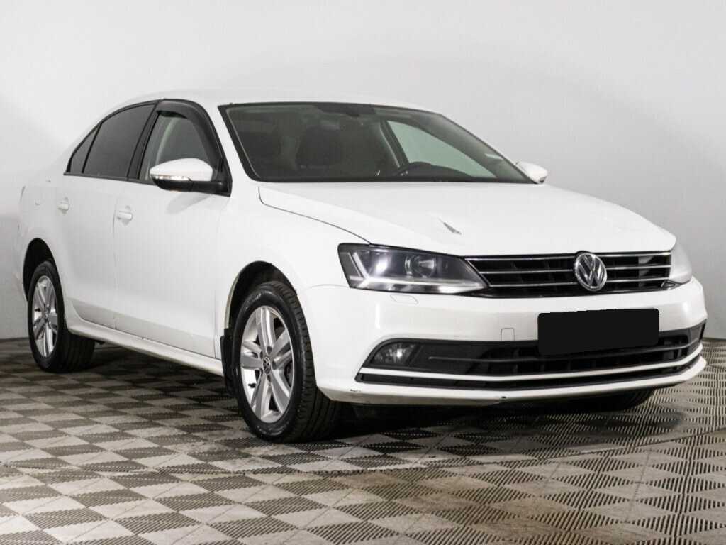 Volkswagen Jetta 2017 года с пробегом. Фото: #2