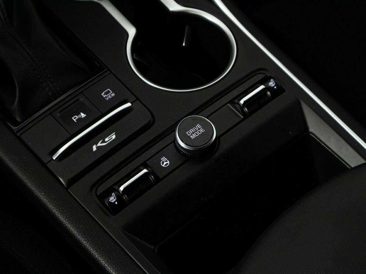 Kia K5 2020 года с пробегом. Фото: #16