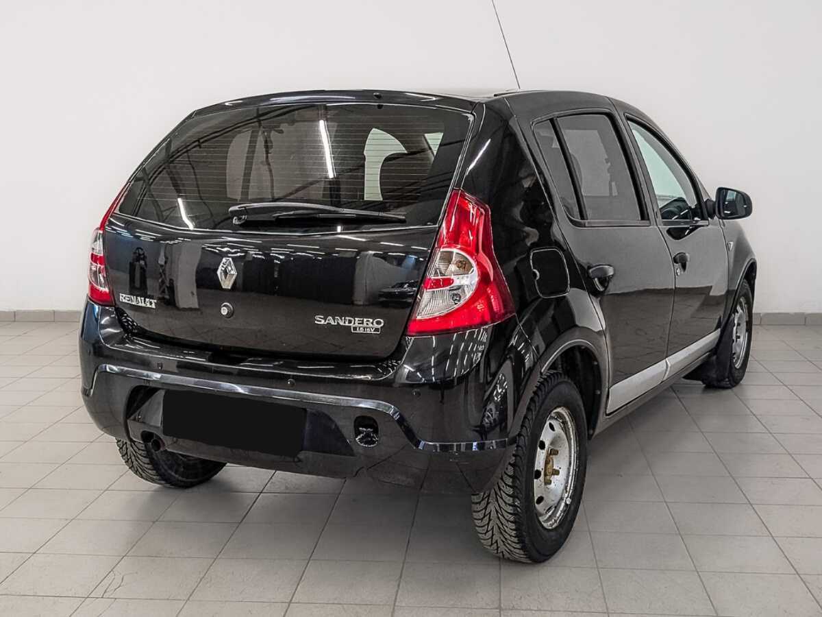 Renault Sandero 2012 года с пробегом. Фото: #4