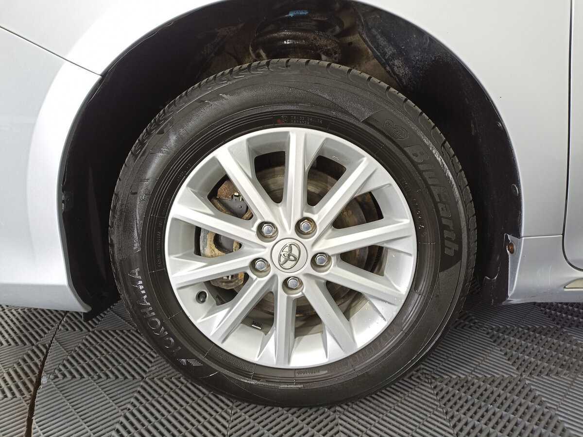 Toyota Camry 2013 года с пробегом. Фото: #17