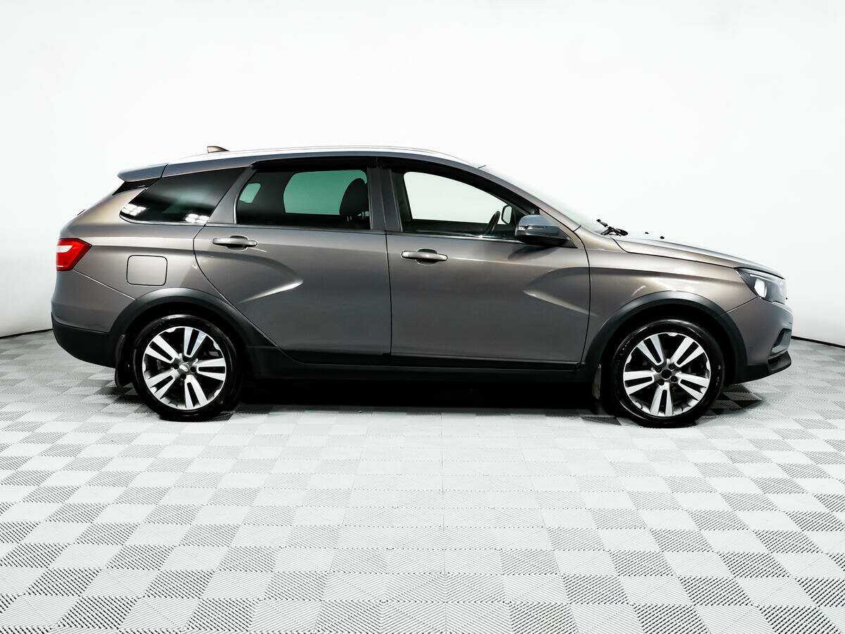 Lada (ВАЗ) Vesta 2019 года с пробегом. Фото: #3