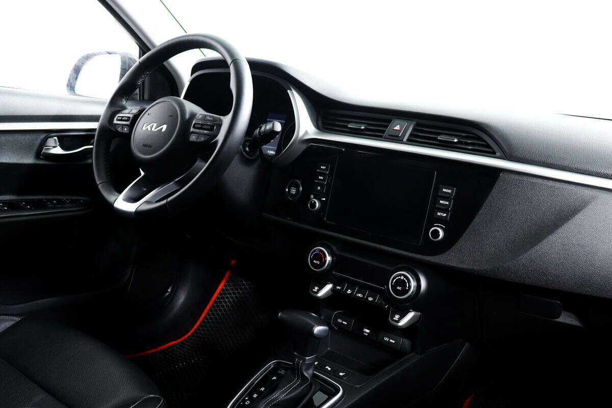 Kia Rio 2021 года с пробегом. Фото: #7