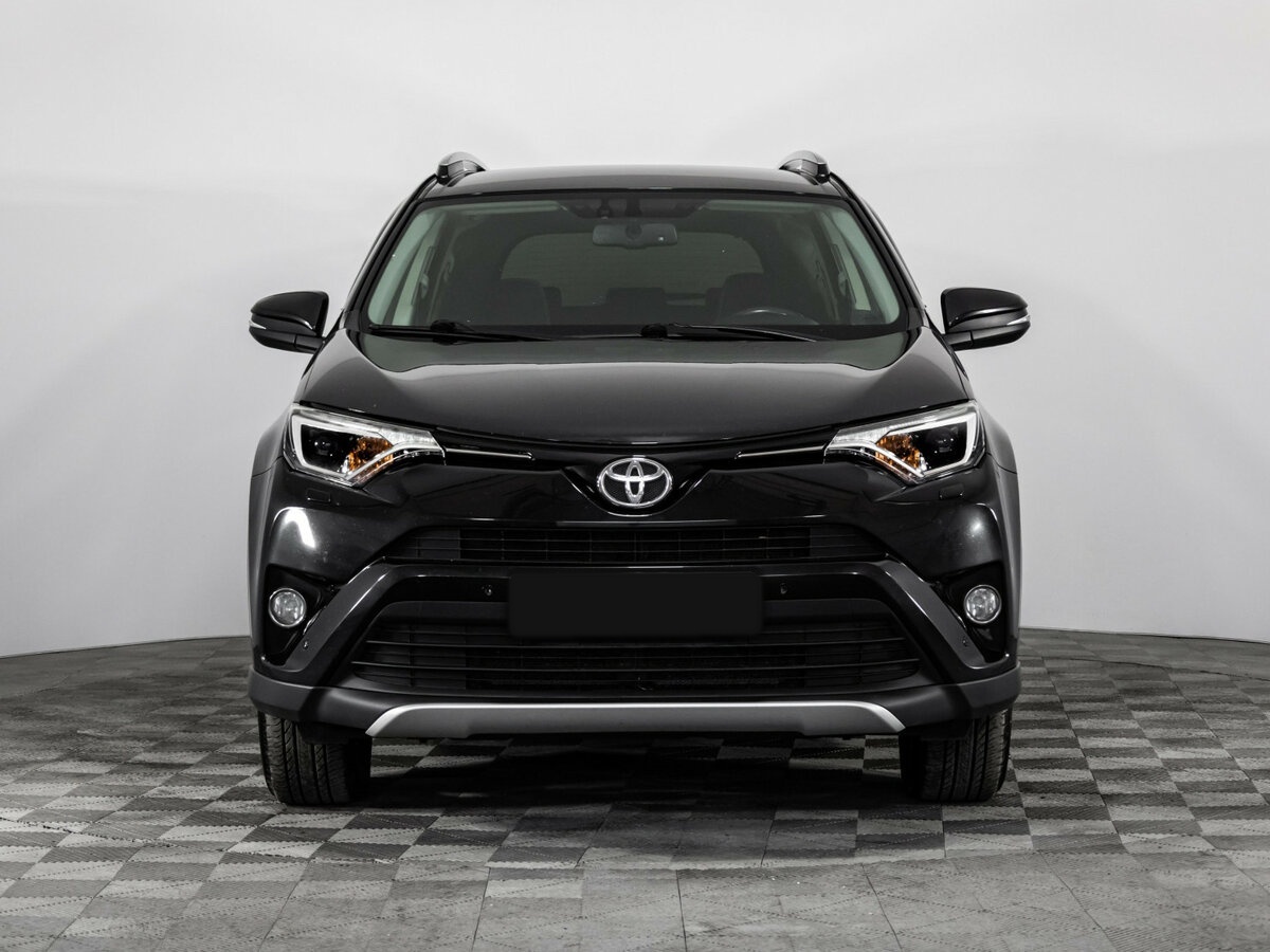 Toyota RAV4 2016 года с пробегом. Фото: #1