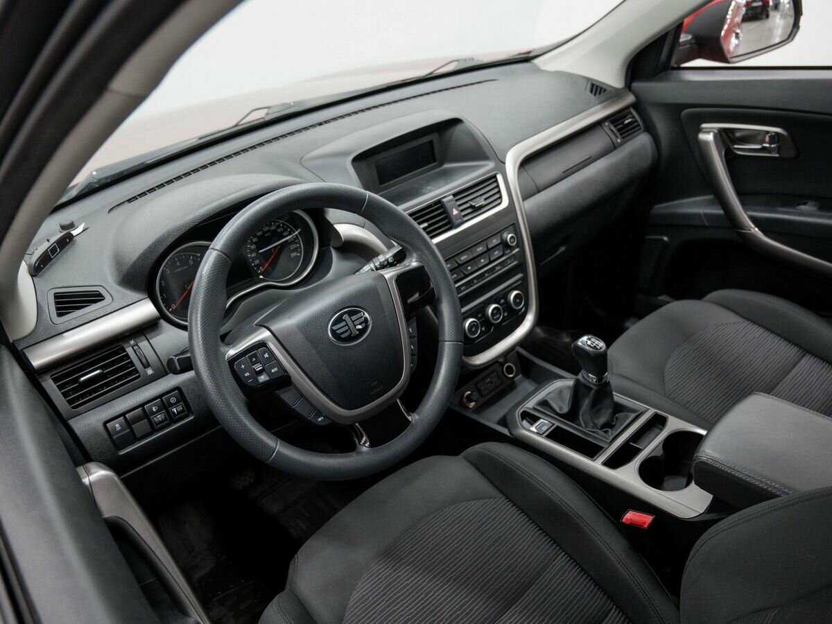 FAW Besturn X80 2018 года с пробегом. Фото: #12