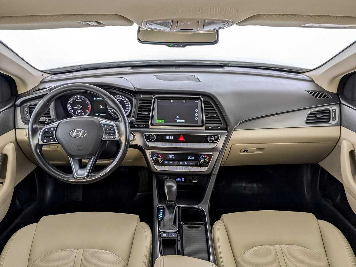 Hyundai Sonata 2018 года с пробегом. Фото: #13