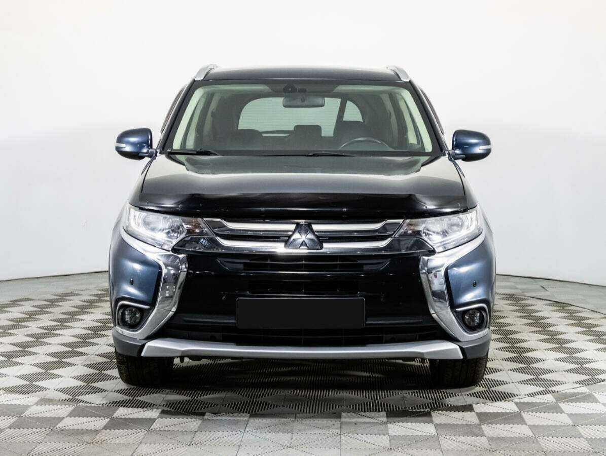 Mitsubishi Outlander 2017 года с пробегом. Фото: #1