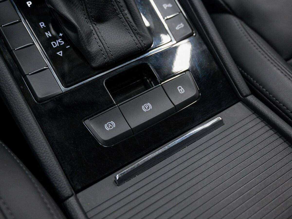 Skoda Superb 2017 года с пробегом. Фото: #22