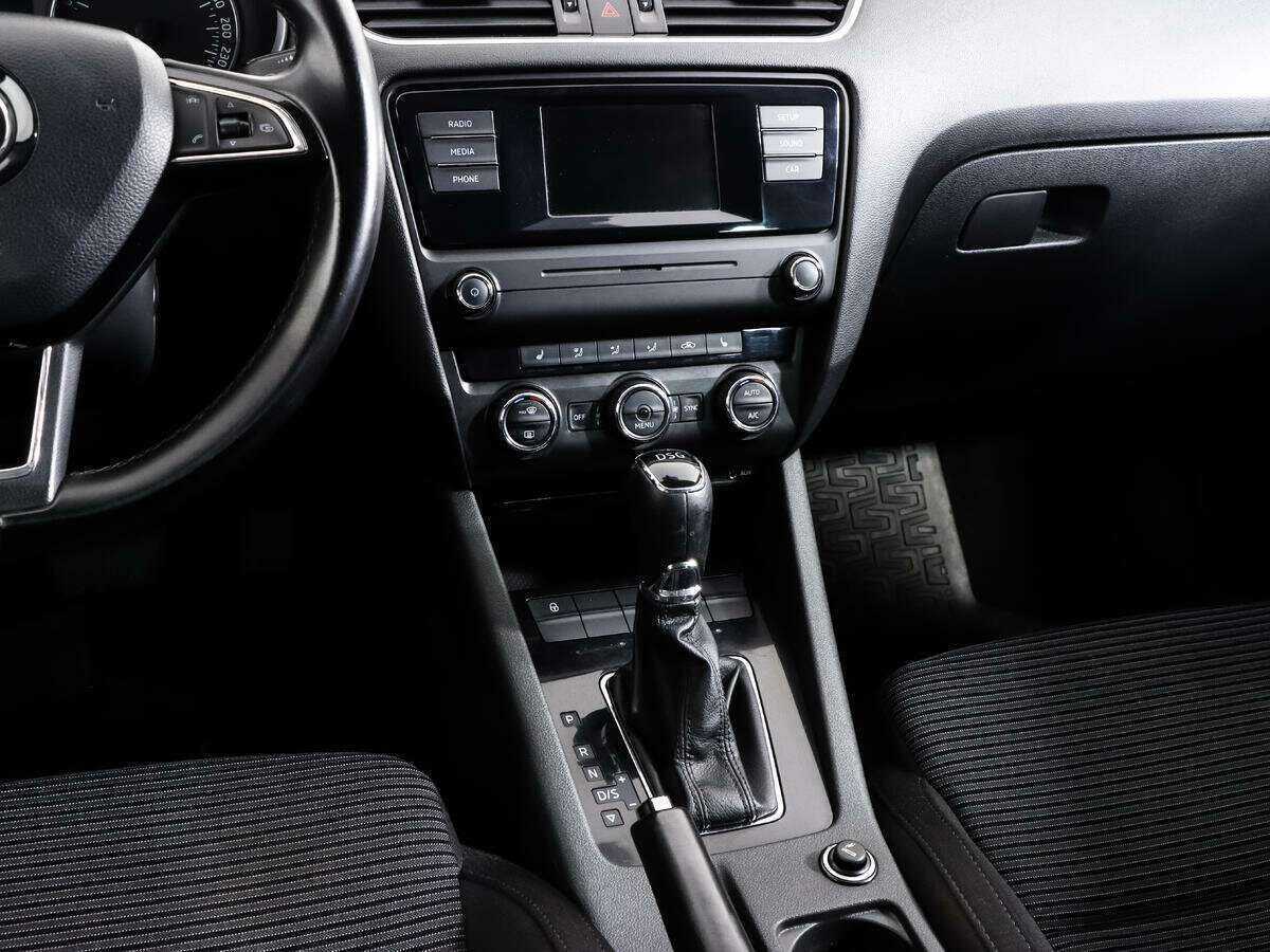 Skoda Octavia 2015 года с пробегом. Фото: #8
