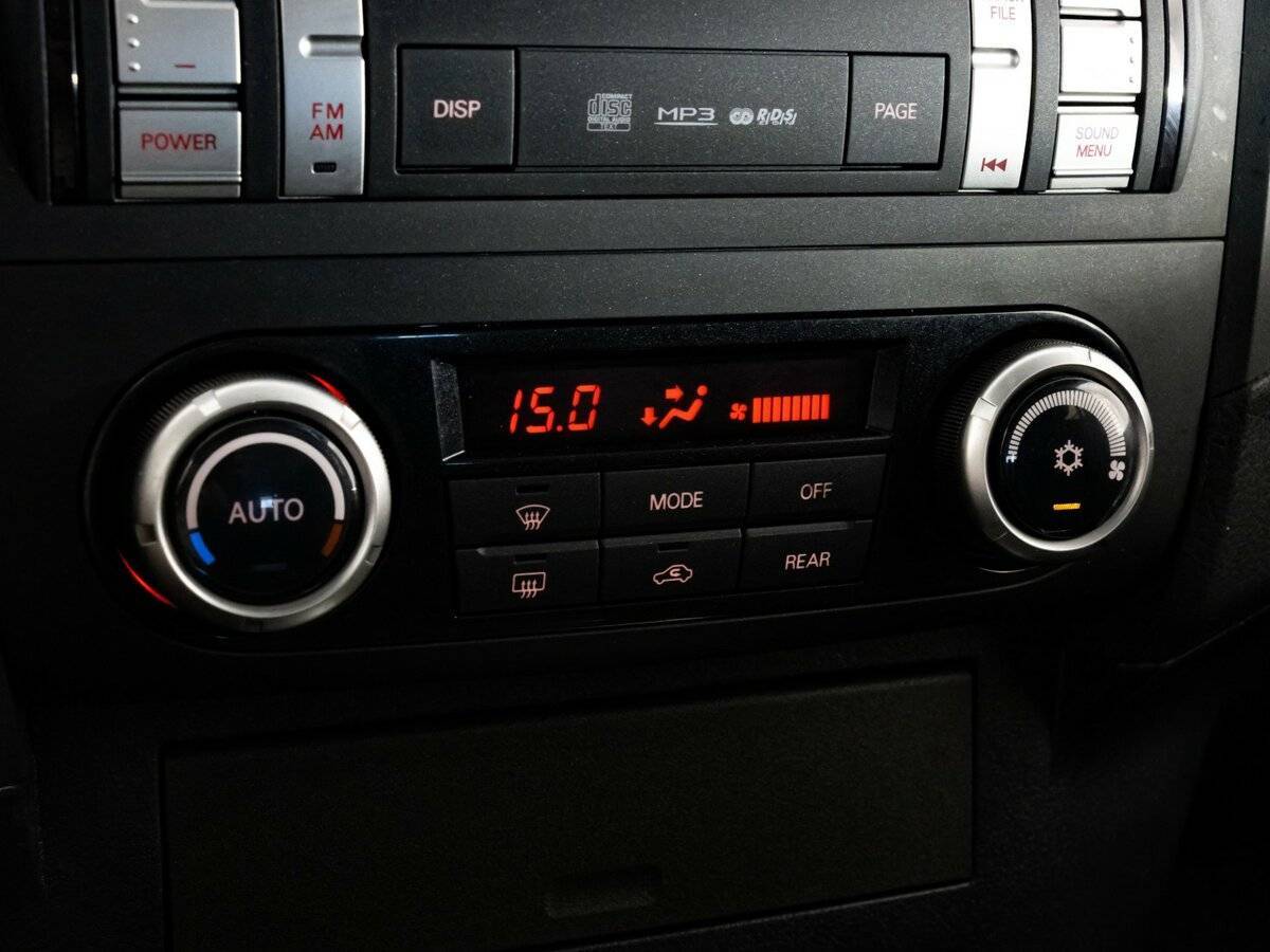 Mitsubishi Pajero 2012 года с пробегом. Фото: #10