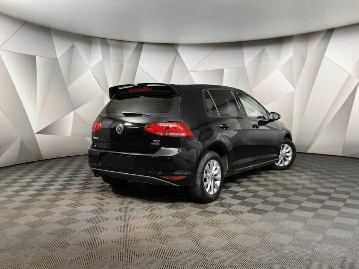 Volkswagen Golf 2013 года с пробегом. Фото: #1