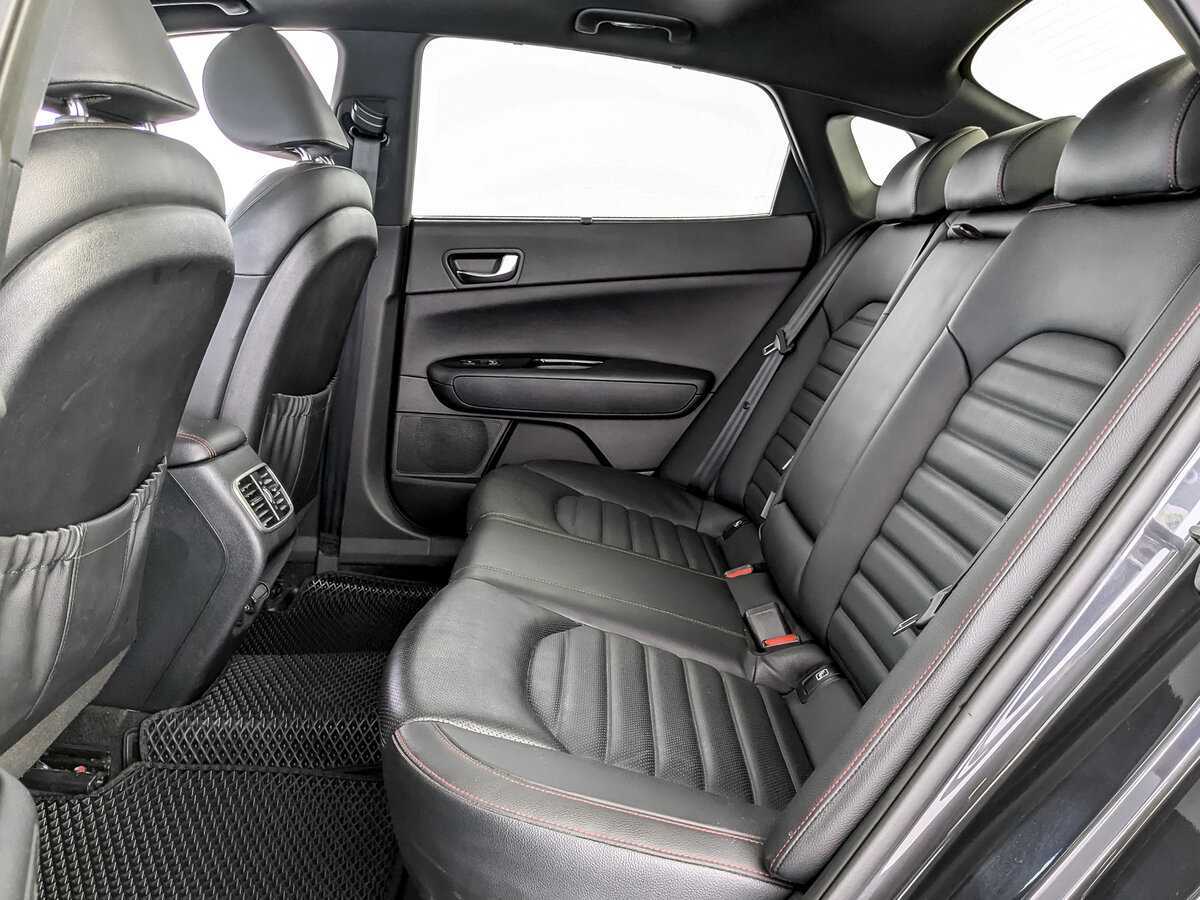 Kia Optima 2018 года с пробегом. Фото: #11
