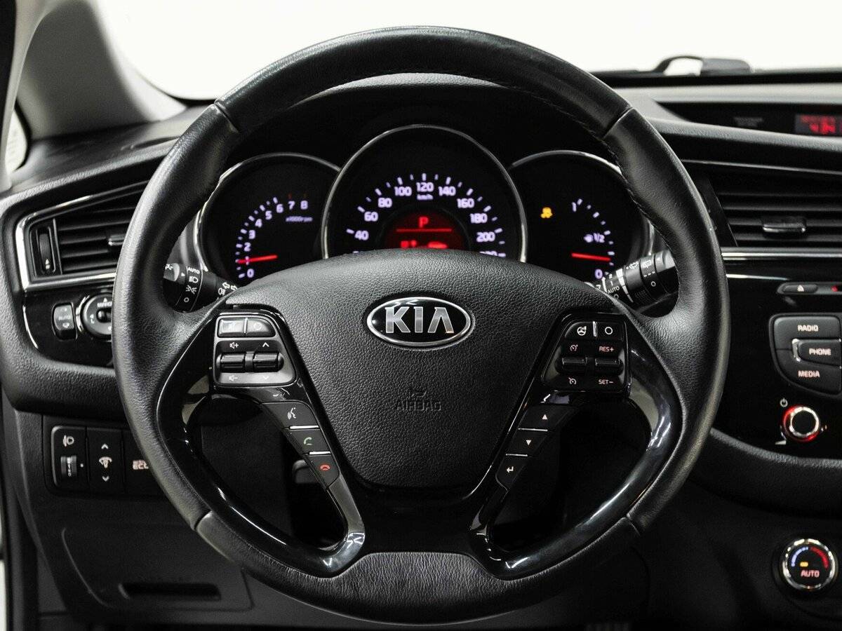 Kia Ceed 2016 года с пробегом. Фото: #9