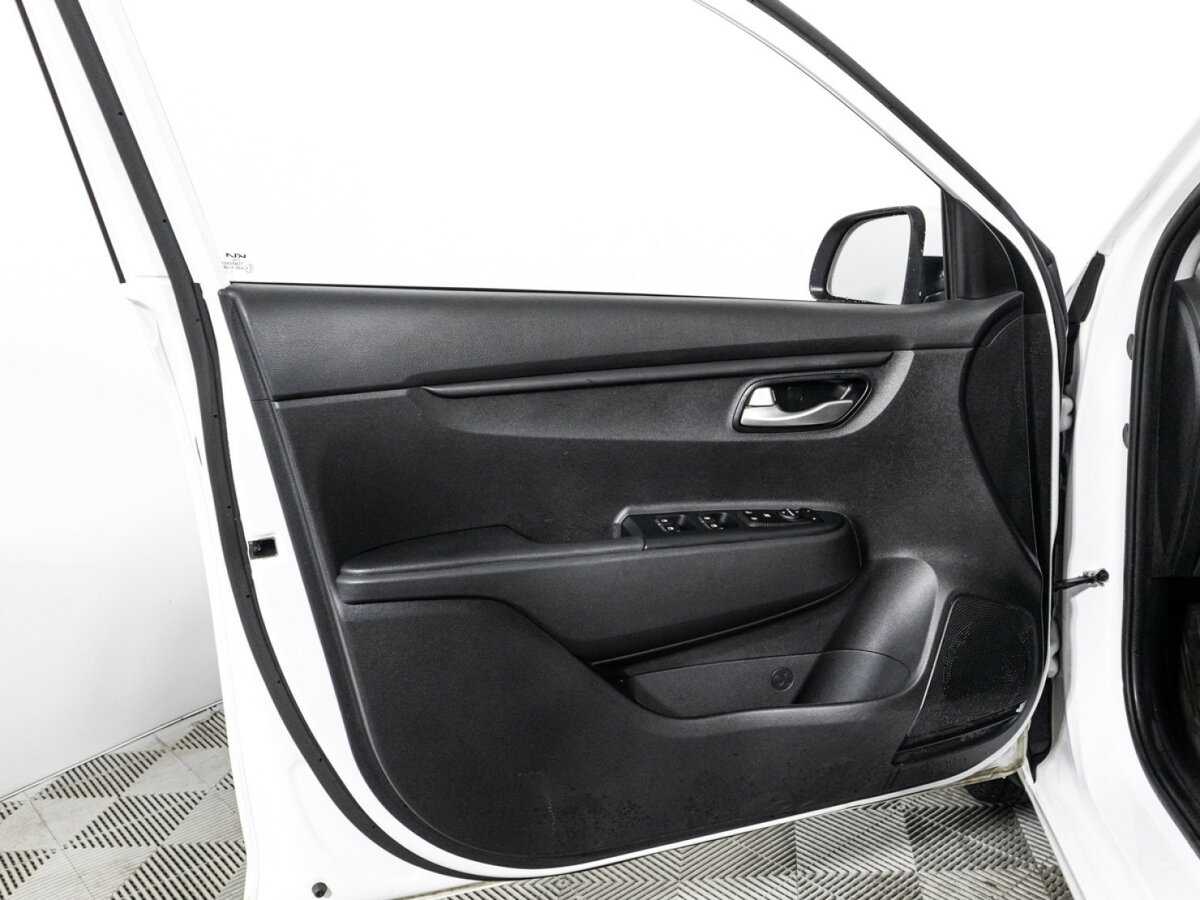 Kia Rio 2021 года с пробегом. Фото: #22